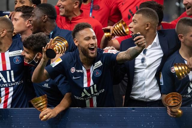 张宁15分山西送辽宁赛季首败 弗格空砍30分