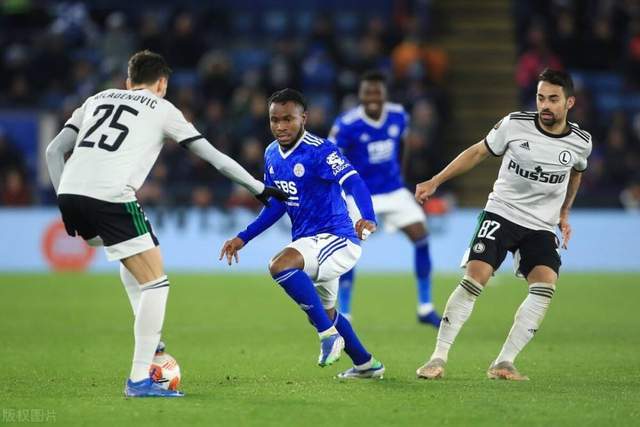 CBA夏联-王哲林21分上海胜福建 翁金郎23+7