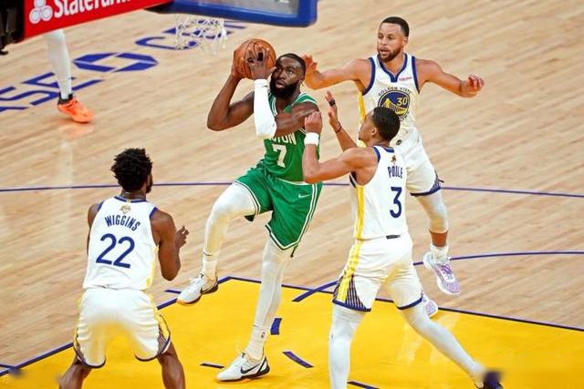 CBA官方：西热力江动手打人 禁赛五场罚款五万